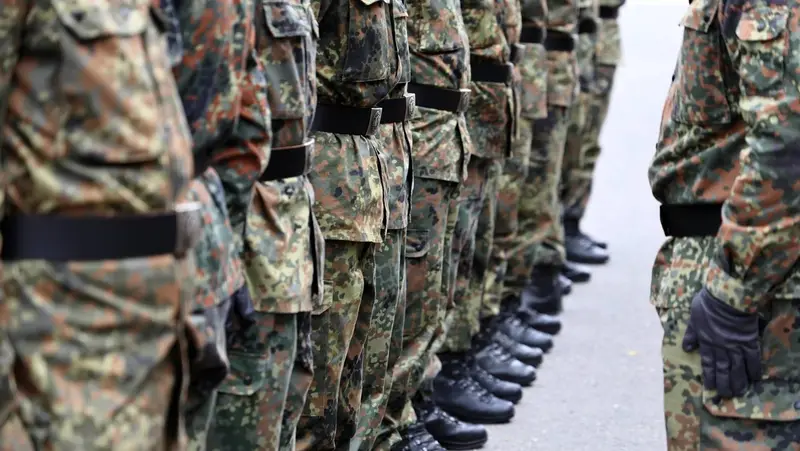 🔥🇩🇪 ¡Alemania obliga a jóvenes a pruebas militares aunque digan 'no': ¿Qué viene tras la nueva ley de reclutamiento obligatorio? 💥📜