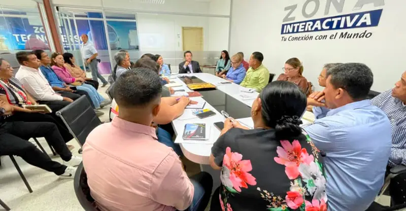 🎉 ¡Buenas noticias para los cultores zulianos! Gobernación y Uptma avanzan en la certificación de saberes artísticos 🎭✨
