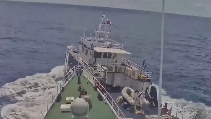 🔥🌊 *China denuncia a EE.UU.: ‘Apoyar a Filipinas en el Mar de la China Meridional es jugar con fuego’* 🌊🔥