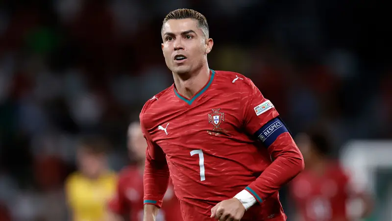 🔥⚽ ¡Cristiano Ronaldo abandona la concentración de Portugal tras polémica con su técnico! 🇵🇹💥