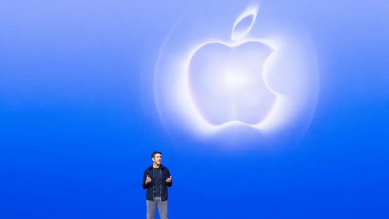 📱 De diseñar pantallas a capitanear el gigante de la manzana: ¿quién es John Ternus? 🍏