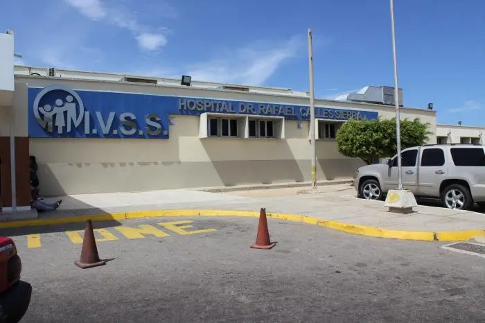 🔴📢 ¡Denuncia en Falcón! Madre visibiliza fallas en hospital y recibe amenazas de arresto mientras su hija está en parto