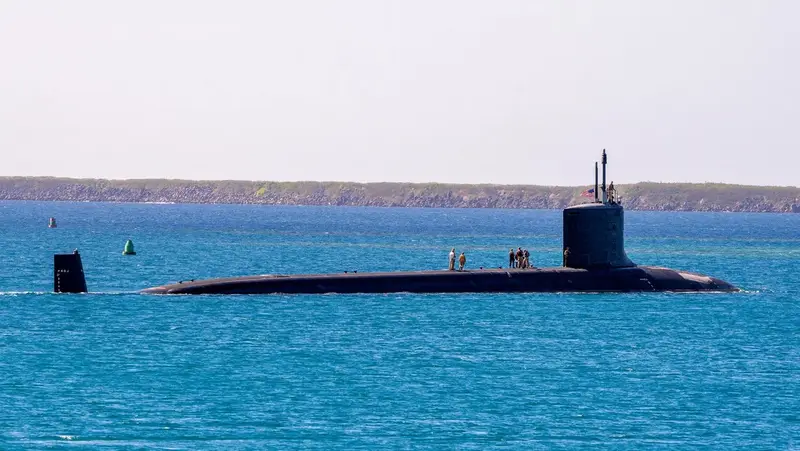 🚢💥 ¡EE.UU. prepara el USS Baltimore: el submarino que dominará el lecho marino con operaciones especiales! 🌊⚔️