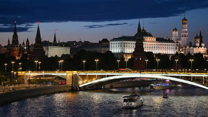 🔥 **El Kremlin alerta: EE.UU. acelera su guerra económica contra Rusia con sanciones sin precedentes** 💥