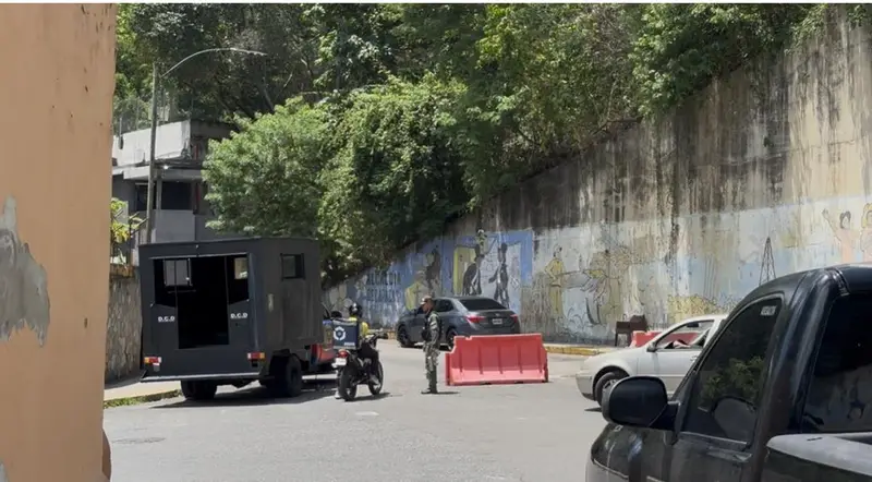 🚨 ¡Escándalo en San Bernardino! 🏢 Sede de la PNB convertida en centro de narcotráfico bajo custodia del Cicpc y la GNB
