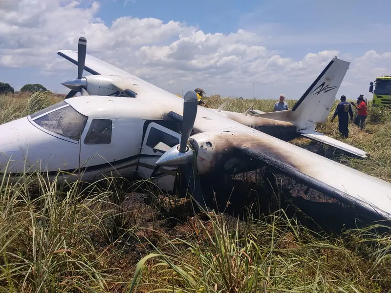 ¡Impactante! ✈️ Dos hermanos empresarios venezolanos y una modelo ucraniana sobreviven a desplome en Bolívar 😱