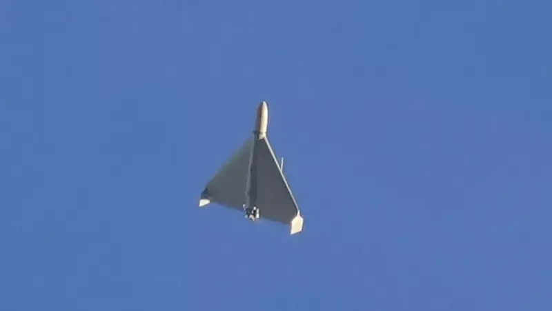 🎯🇷🇺 ¡Impactante! Rusia destruição centro logístico militar cerca de Kiev con drones letales Guerán