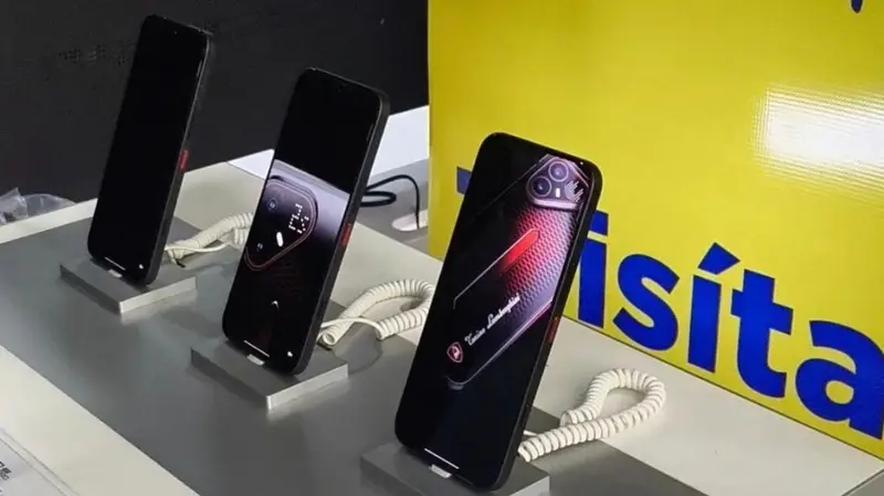 🚀✨ ¡Llegó el Tecno Pova 8 Pro 5G a Daka! El smartphone gamer con estilo Lamborghini ya es realidad en Venezuela
