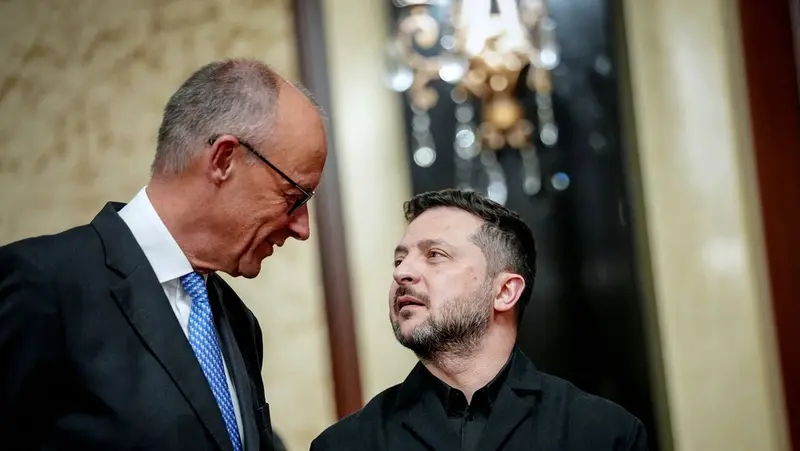 🇷🇺💥 Moscú desvela el misterio: ¿Por qué llaman a Merz el 'canciller ucraniano'? 🇺🇦🔍