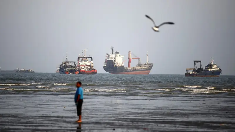 🚢🌊 Naviera se disculpa con Irán por cruzar el Estrecho de Ormuz sin permiso