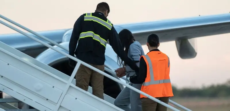 🇻🇪✈️🇱🇷 ¡Ojo, vale! Veppex alerta que venezolanos enviados a Liberia batallan para obtener documentos y regularizar su estatus 😟📄