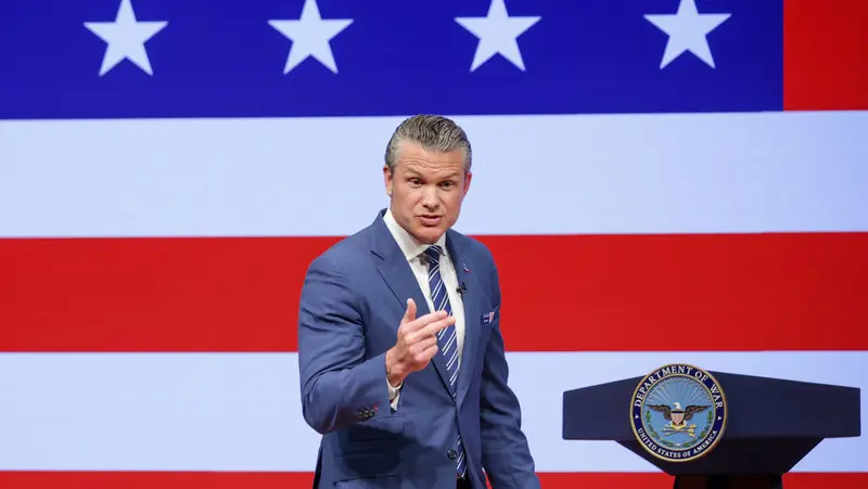 🇺🇸⚔️📰 Pete Hegseth denuncia a medios de EE.UU. por 'traición' en su cobertura de la guerra con Irán