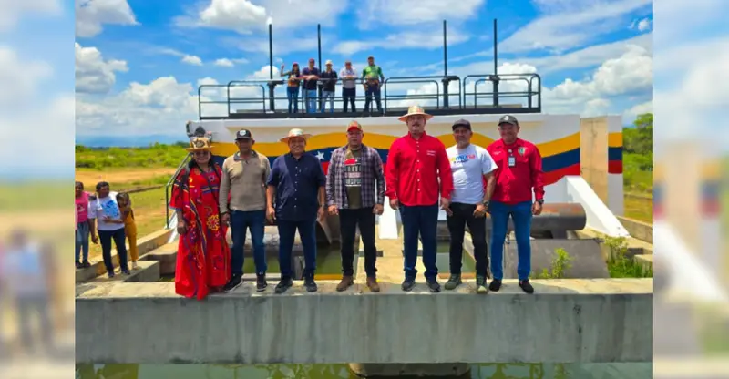 🌾✨ ¡RENACE EL SUEÑO CHAVISTA! El Diluvio-El Palmar revive con inversión millonaria y maquinaria en Jesús Enrique Lossada