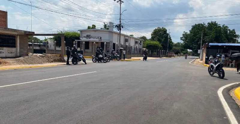 🚧✨ ¡SAN FRANCISCO RENACE! Caldera y Soto entregan calles asfaltadas en El Bajo 🛣️💪
