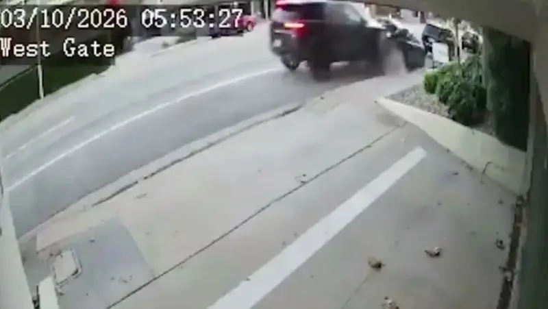 🚨💥 Tragedia en Malibú: Joven de 16 años impacta a alta velocidad y mata a chef estrella que dormía en su auto 🚗💔