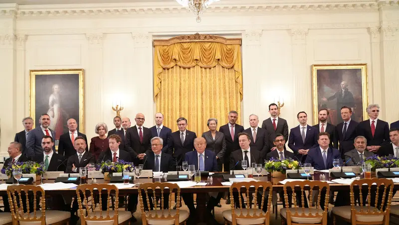 🚀✨ Trump y los titanes de la IA: La 'Constitución' que apuesta por la superinteligencia y la autorregulación en EE.UU.