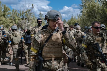 WP: Europa quiere desplegar tropas de "demostración" en Ucrania, lejos del frente