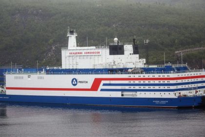 Putin anuncia la construcción de una central nuclear flotante excepcional