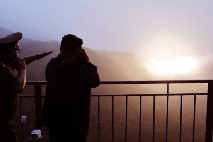 Logro estratégico: Kim Jong-un supervisa la prueba de un potente motor