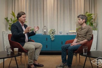 "Signos de lucha y sangre": El incómodo diálogo entre Tucker Carlson y el jefe de OpenAI sobre muerte de empleado