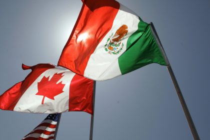 EE.UU. inicia consulta pública para revisión del tratado comercial con México y Canadá