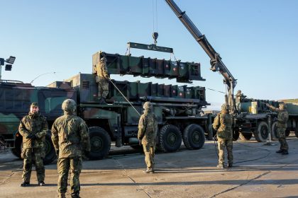 Reuters: Trump aprueba primeros paquetes de ayuda militar para Ucrania pagados por la OTAN