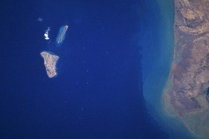 Keith Kellogg sugiere tomar una isla clave de Irán