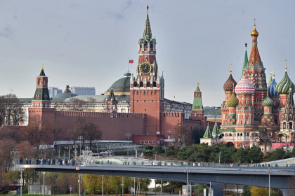 "Es hora de activar el artículo 5 de la OTAN": El Kremlin reacciona a las amenazas directas de Zelenski a Orbán