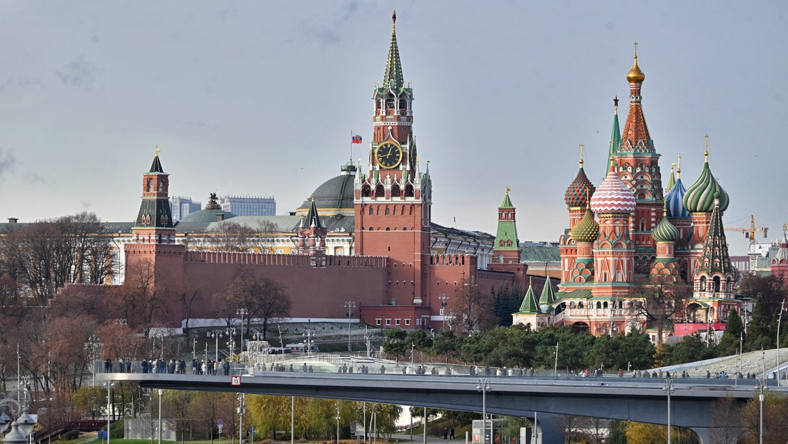 "Es hora de activar el artículo 5 de la OTAN": El Kremlin reacciona a las amenazas directas de Zelenski a Orbán