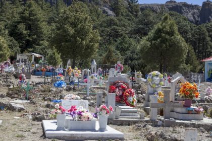 Entierran a su 'hijo' tras recibir un cuerpo descuartizado y aparece vivo un día después