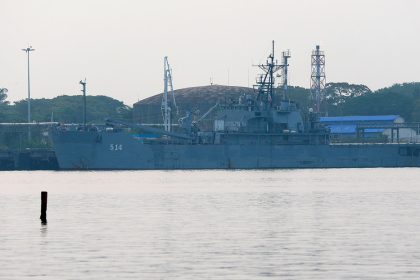 La India permitió que un buque de guerra iraní atracara en uno de sus puertos en medio de la agresión de EE.UU.