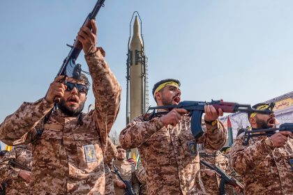 El CGRI: "Estamos preparados para una guerra con EE.UU. de al menos 10 años"