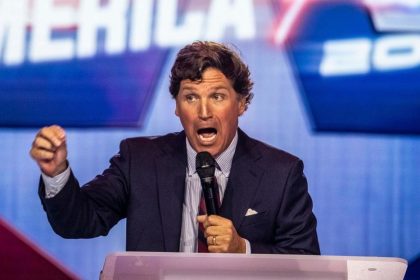 Tucker Carlson: "La diplomacia de EE.UU. es falsa"