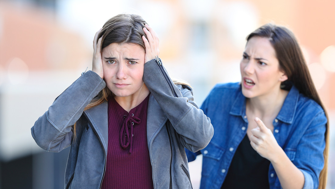 Descubren que las relaciones con personas tóxicas aceleran el envejecimiento biológico