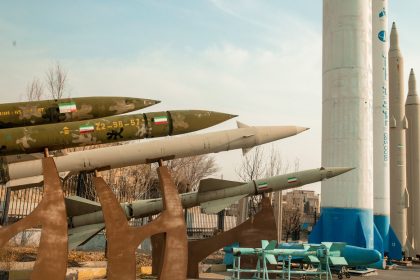 CGRI: Usaremos misiles "que se lanzan desde submarinos y su velocidad es de 100 metros por segundo"