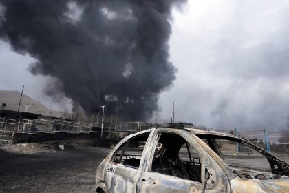 Trump cuenta que se estaba "quedando dormido" mientras escogía el nombre de la agresión contra Irán