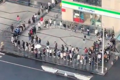 VIDEO: Esto es lo que ocurre cuando en China esperan el ascensor en hora punta