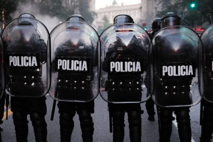 El pretexto de un policía que mató a tiros a un joven: "Pensé que me iban a robar"