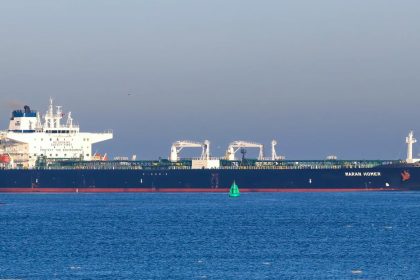 Petrolero griego atacado por "un objeto desconocido" en el mar Negro