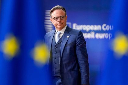 Primer ministro belga: Como Europa no es capaz de "asfixiar" a Rusia, "solo queda llegar a un acuerdo"