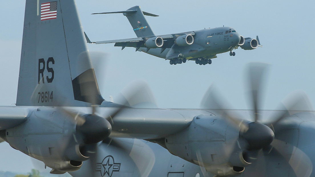 Este país europeo cierra su espacio aéreo a los vuelos militares de EE.UU.
