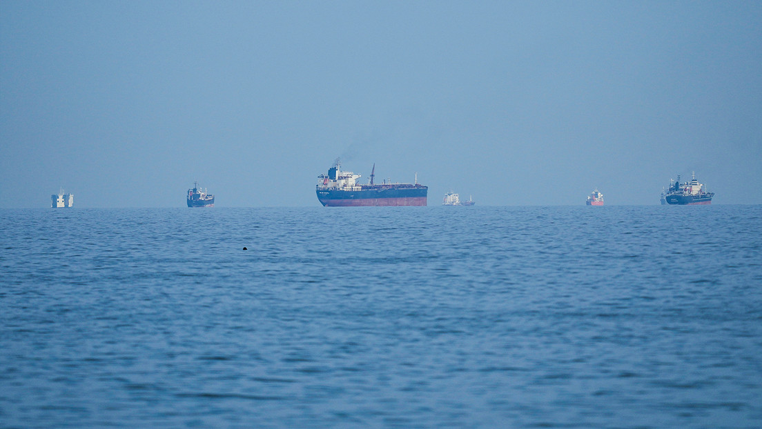 Cómo un misterioso magnate se beneficia del cierre del estrecho de Ormuz