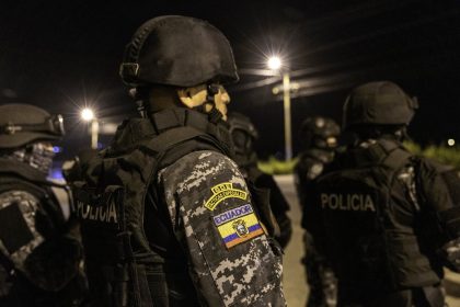 Decenas de miles de efectivos, toque de queda y apoyo de EE.UU.: Ecuador lanza megaoperativo de seguridad