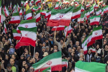 El rugido del pueblo iraní: "Ni compromiso, ni rendición" frente a EE.UU. (VIDEO)