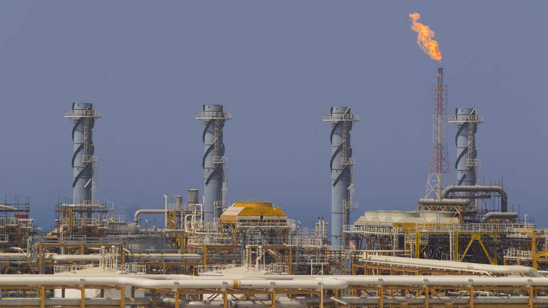 "Amenaza a la seguridad energética mundial": EAU condena ataque al mayor yacimiento de gas en Irán