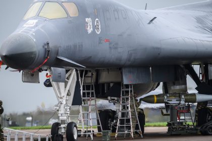 Preguntan a embajador de EE.UU. en la ONU si Trump atacaría una planta nuclear de Irán, y responde esto