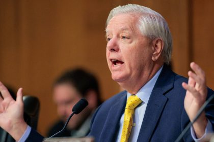 Lindsey Graham exhorta a "neutralizar" a Irán