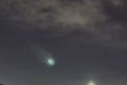 VIDEOS: Meteorito verde atraviesa cielos del oeste de Estados Unidos