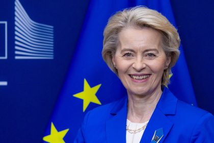 El caso "más documentado científicamente": Enviado del Kremlin trolea a Von der Leyen y Starmer