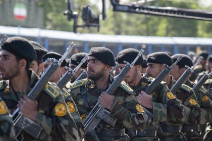 Militares iraníes quieren crear un "infierno histórico" para los estadounidenses en caso de invasión terrestre